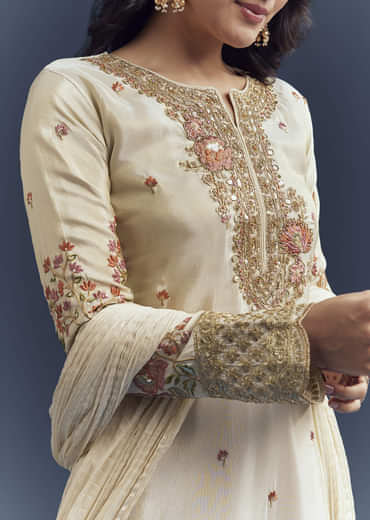 Cream Tissue Kurta Set With Resham And Zardosi Work