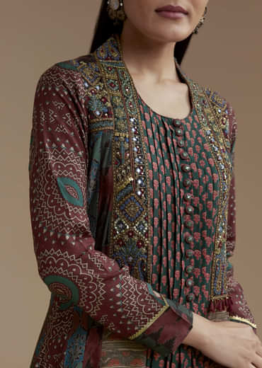 Dark Green Indie Print Muslin Kurta Set with Thread Work