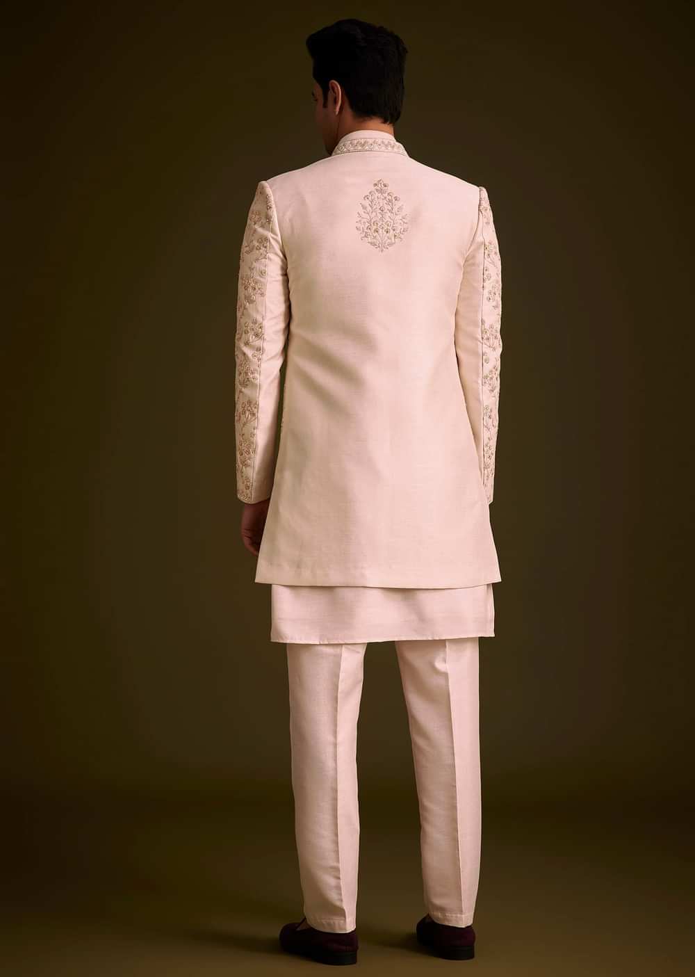 Cream Embroidered Sherwani With Thread And Sequin Work