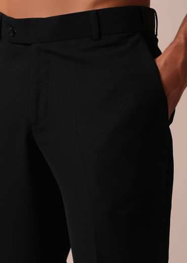 Elegant Black Jodhpuri Sherwani