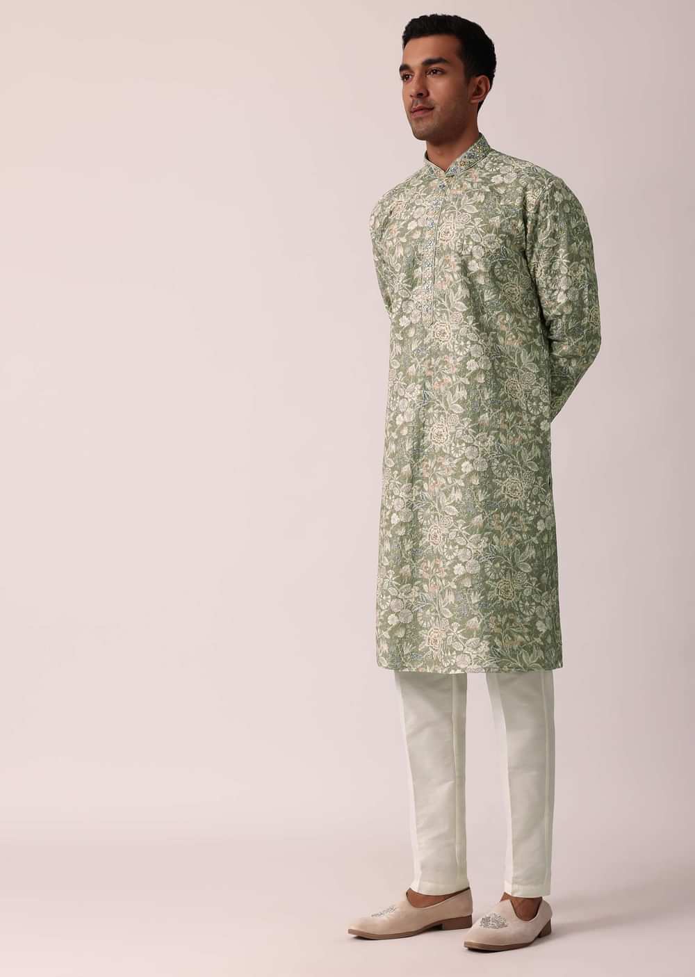 Elegant Grey Silk Kurta Set With All-Over Print