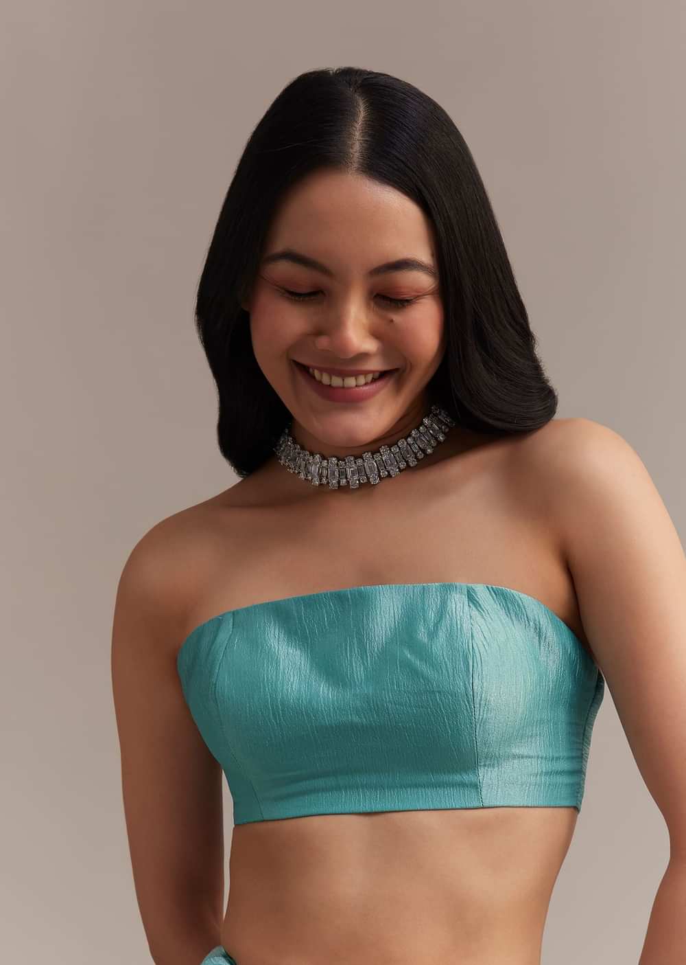 Firozi Blue Crushed Tissue Saree With Sequins Embellished Scallop Border