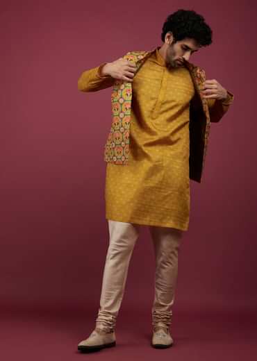 Amber Yellow Silk Patola Printed Bandi With Kurta Set