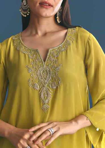 Green Crepe Gold Zardosi Kurta Pant With Dupatta