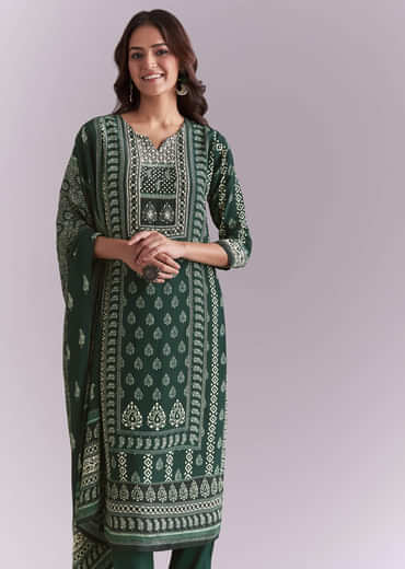 Green Crepe Kurta Set With Indie Print And Moti Detail