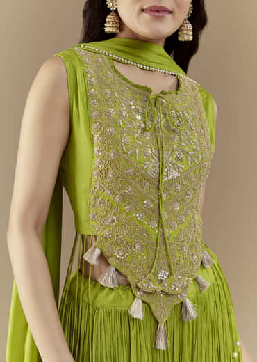 Green Crop Top Skirt Set with Zardozi Work