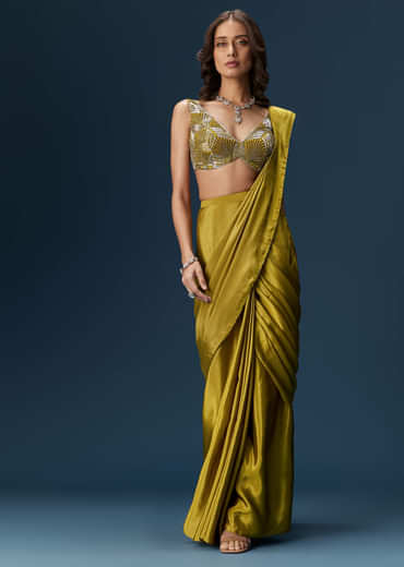 Green Drape Saree With V Neck Blouse And Belt