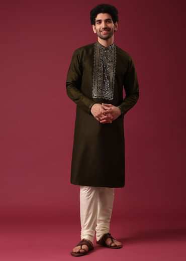 Green Kurta Set In Silk with Leather Work