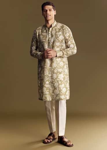 Green Linen Kurta Set With Kantha Embroidery