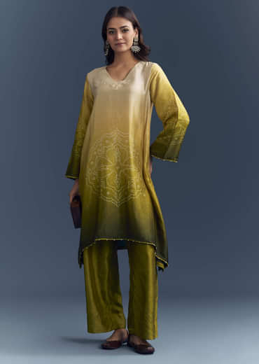 Green Ombre Satin Bandhani Co Ord Set With Moti Work