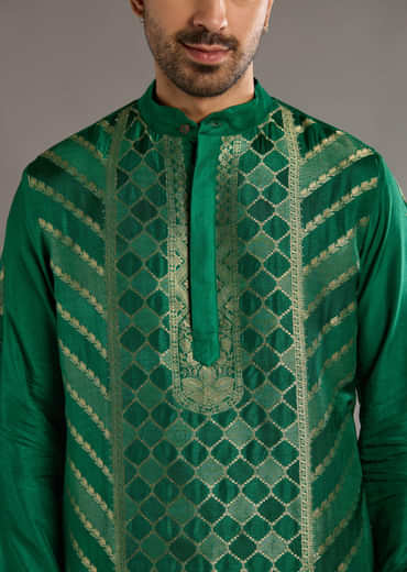 Green Silk Kurta Set For Men With Handwoven Jacquard Work