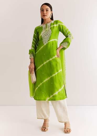 Green Silk Leheriya Kurta Set With Moti Work