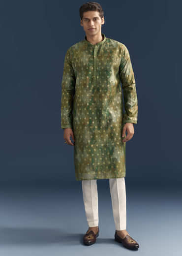Green Silk Printed Kurta Set For Men With Foil Butti Work