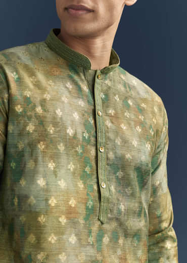 Green Silk Printed Kurta Set For Men With Foil Butti Work