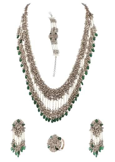 Green And Silver Handcrafted Necklace Set In Mix Metal