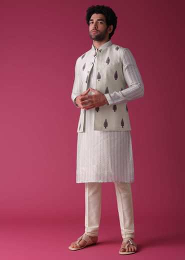 Green Jacket Kurta Set In Art Silk With Threadwork