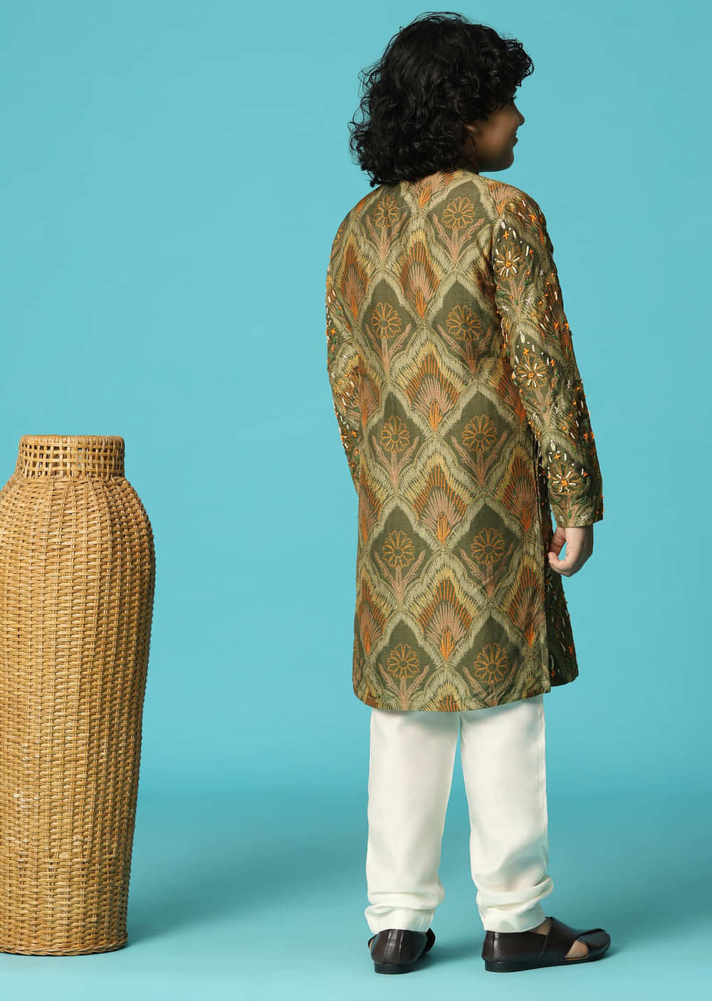 Green Kurta Pant With Resham Work For Boys