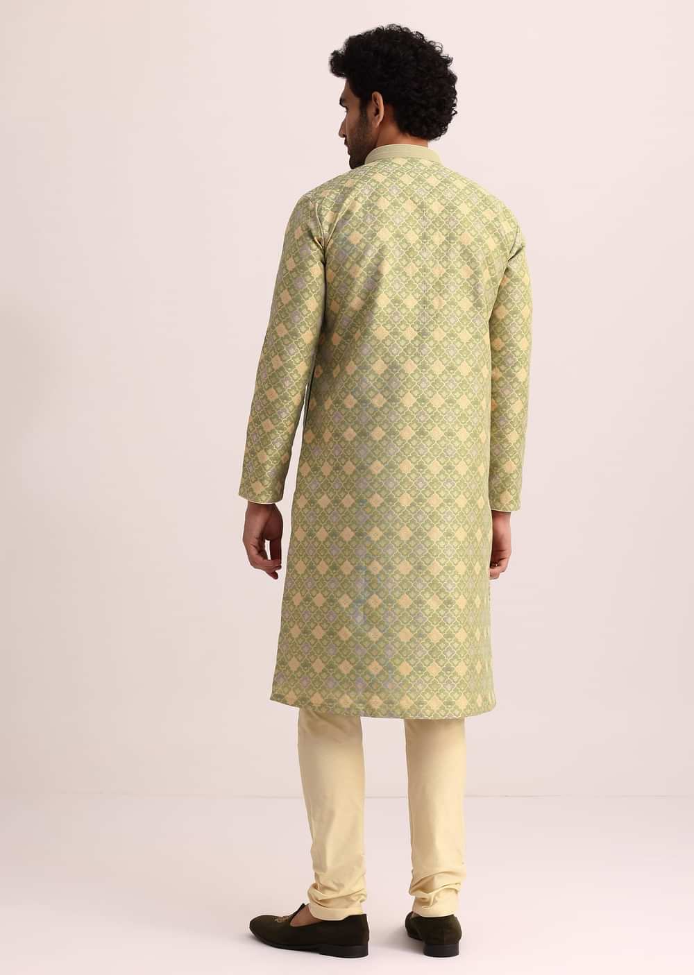 Green Kurta Set With Foil Print