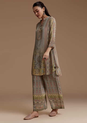 Grey Kurta Pant Set with Floral Print