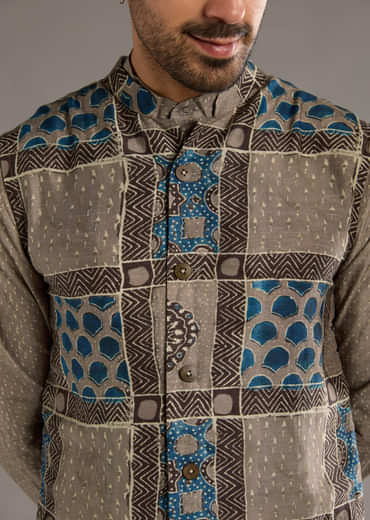 Grey Linen Kurta Jacket Set For Men With Hand Block Ajrakh Print
