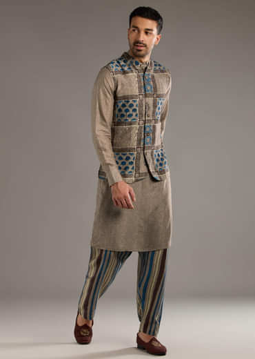 Grey Linen Kurta Jacket Set For Men With Hand Block Ajrakh Print