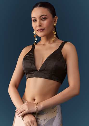 Grey Shaded Printed Saree with Blouse Fabric