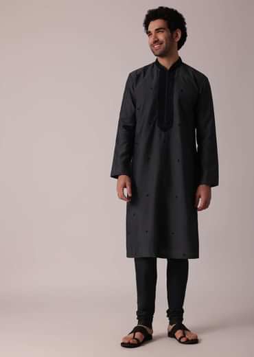 Grey Festive Silk Kurta Set With Intricate Handwork