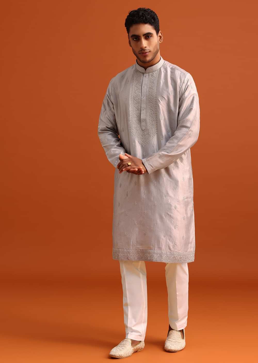 Grey Kurta Set In Raw Silk With Thread Work Dupatta