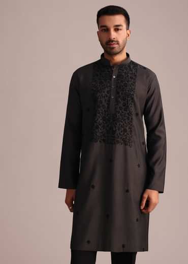 Grey Silk Blend Floral Embroidered Kurta Set With Resham Work