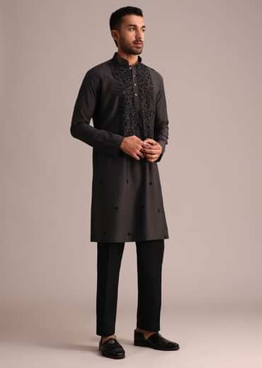 Grey Silk Blend Floral Embroidered Kurta Set With Resham Work