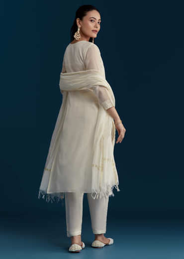 Ivory Chanderi Kurta Set with Thread Work