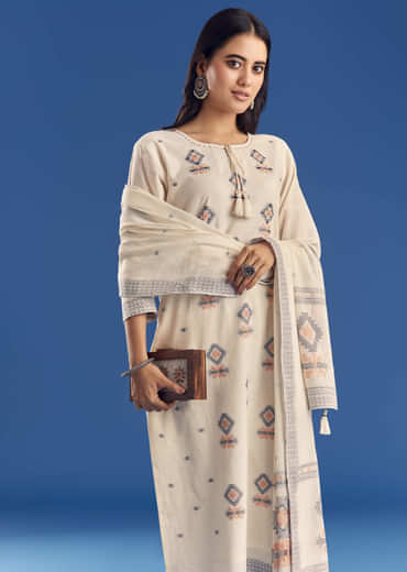 Ivory Mul Cotton Kurta Set With Thread Weaving And Dupatta