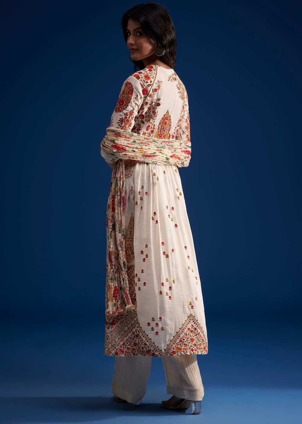 Ivory Linen Kurta Set With Floral Resham Work