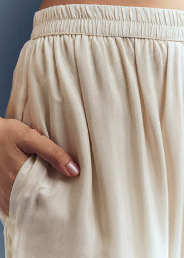 Ivory Silk Kurta Set With Jacquard Weave And Zardosi Work