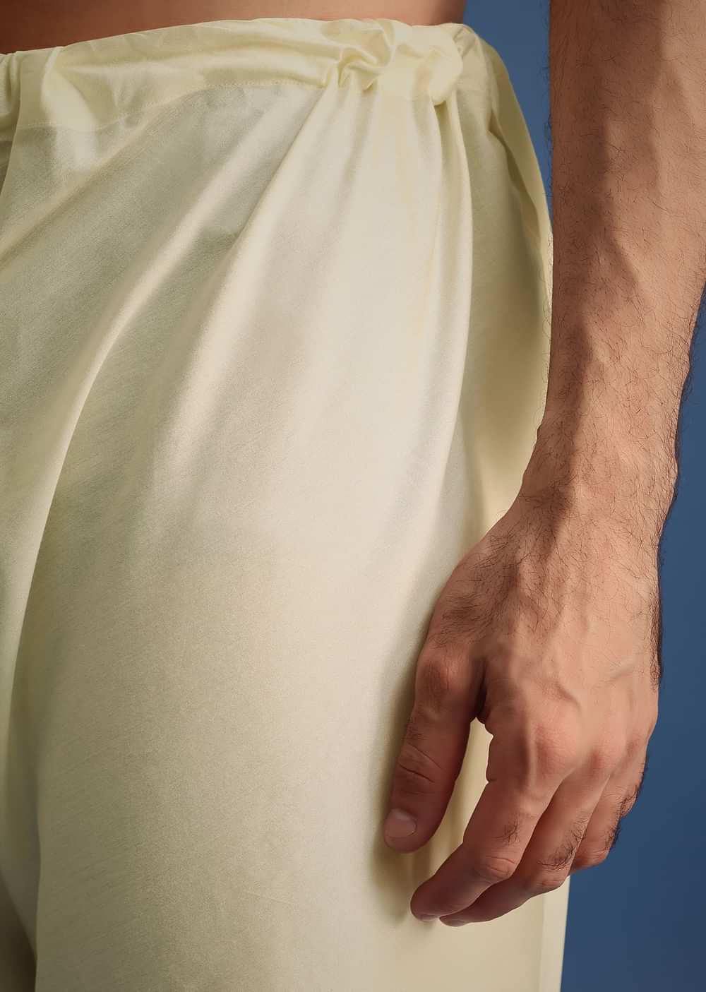 Ivory Zari Embroidered Sherwani Suit