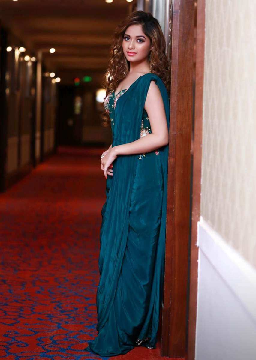 Jannat Zubair In Kalki Teal Green Ready Pleated Saree With Long Hand Embroidered Net Blouse