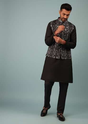 Black Bandi Jacket Set In Silk With Resham And Zari Aari Embroidery