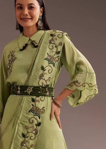 Light Green Zardosi Kurta With Embroidered Dupatta Belt