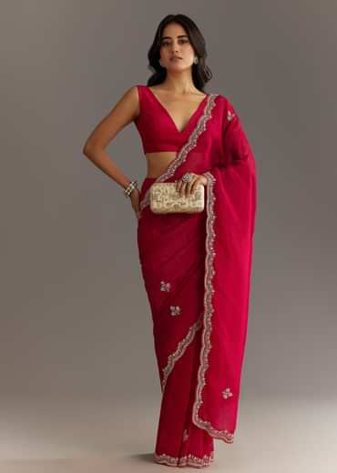 Magenta Crushed Tissue Saree With Cutdana And Scallop Border