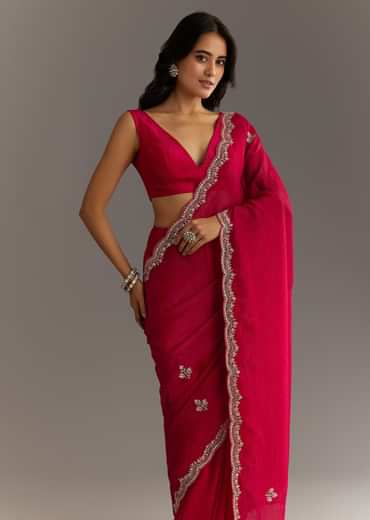 Magenta Crushed Tissue Saree With Cutdana And Scallop Border