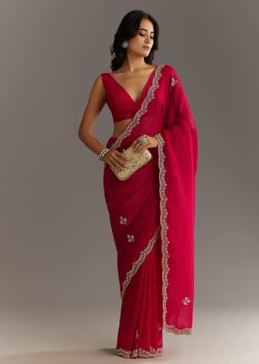 Magenta Crushed Tissue Saree With Cutdana And Scallop Border