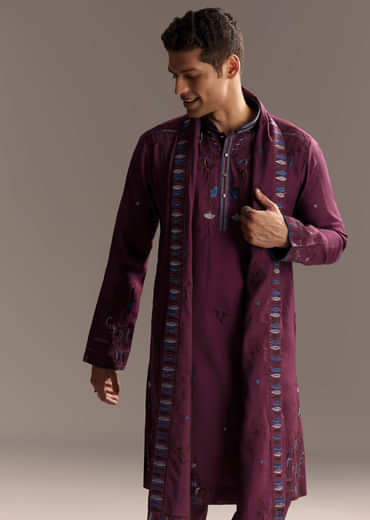 Magenta Kurta Set For Men With Resham Embroidery