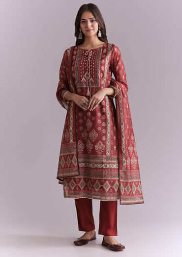 Maroon Silk Kurta Set With Indie Print