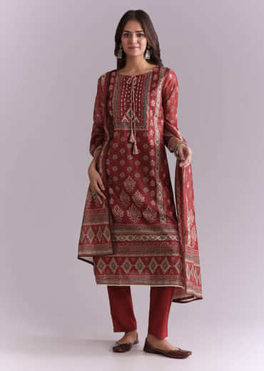 Maroon Silk Kurta Set With Indie Print
