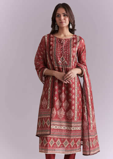 Maroon Silk Kurta Set With Indie Print