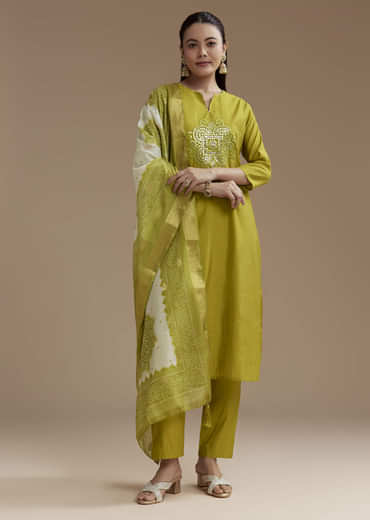 Mehendi Green Cotton Silk Kurta Set with Foil Mirror
