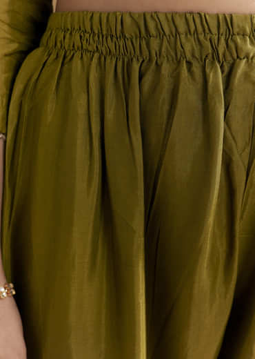 Mehendi Green Silk Kurta Set With Zari And Gota Work