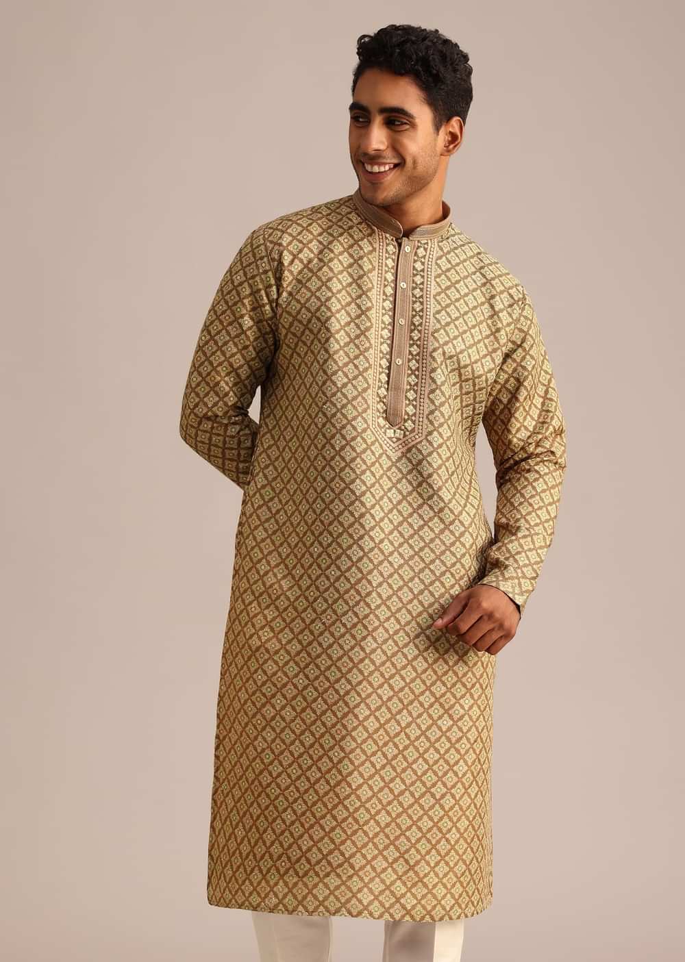 Mehendi Green Georgette Kurta And Pant Set With Printed Detail