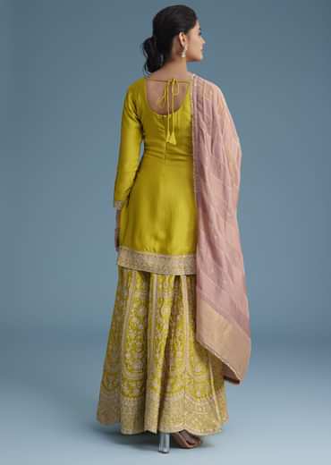 Mehendi Green Silk Palazzo Set With Contrasting Peach Dupatta