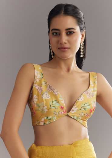 Mustard Yellow Crushed Tissue Saree With Moti Cutdana Embellished Border